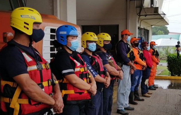 Un bloque de búsqueda trata de localizar a un hombre que, supuestamente, desapareció en las aguas del río Estivaná, en el distrito de Macaracas, provincia de Los Santos.