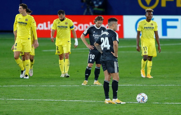 Real Madrid está a tres puntos de la cima.