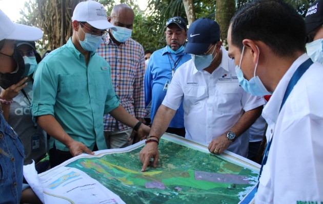 Estas entidades ya se han reunido en diversas ocasiones con los residentes de estos asentamientos y estableciendo mecanismos para su reubicación en sitios que no perjudiquen el medio ambiente.