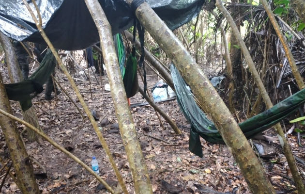 En el campamento estaban colocadas tres hamacas. Foto: Cortesía.