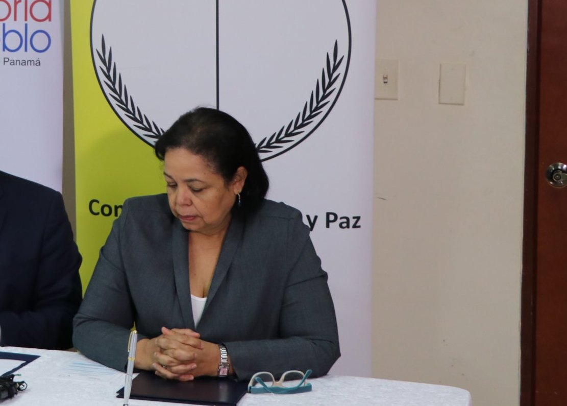  Lidia Maribel Jaén coordinadora del Foro Pro Reformas Electorales.