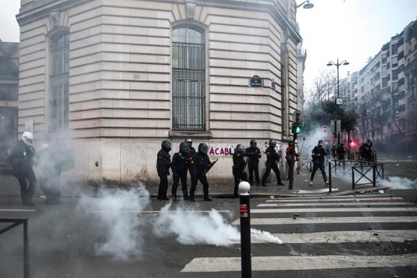 Detenidos y múltiples heridos en París, luego de los enfrentamientos.