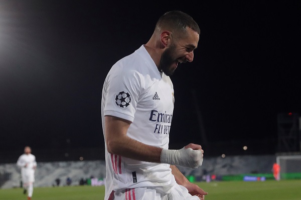  Karim Benzema anotó los dos goles del Real Madrid: Foto:EFE