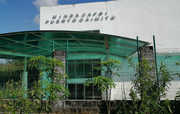 Un litigio legal mantiene cerrada esta instalación de salud. Foto: Eric A. Montenegro