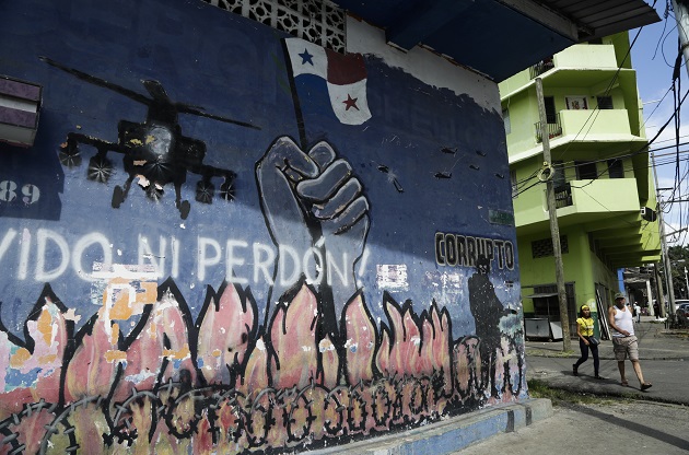 En las paredes del barrio de El Chorrillo se recuerda la invasión de Estados Unidos a Panamá, ocurrida el 20 de diciembre de 1989. Foto: EFE
