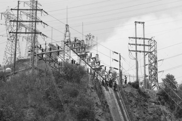 Existe una diferencia de la demanda máxima registrada con la demanda actual en hora pico de 269 MW, demanda que en su momento cubrieron los generadores de combustión interna. Foto: EFE.