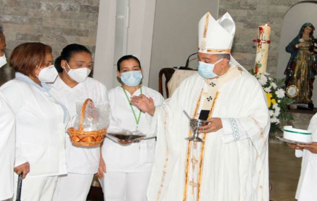 Los días de cuarentena total la Iglesia católica celebrará las misas sin presencia de público.