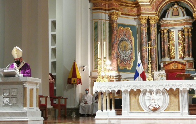 Iglesia pide a los panameños no repetir errores. 