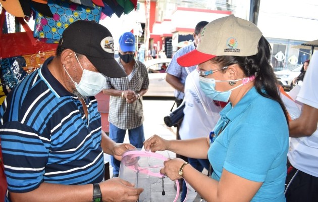 Desde el mes de marzo a la fecha, en el país se registra 233,705 casos positivo. Foto: Cortesía