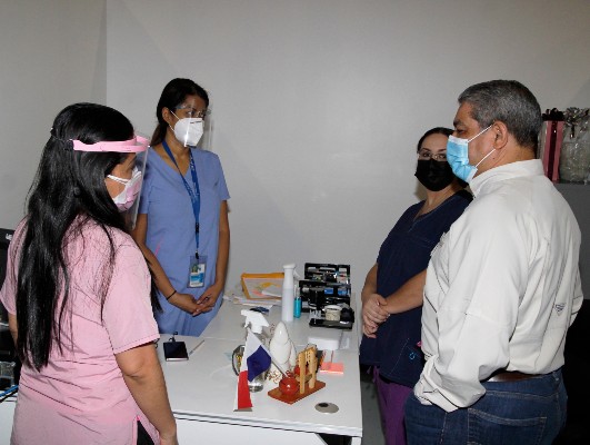 El ministro Luis Francico Sucre recorrió las instalaciones del antiguo Centro de Convenciones Figali.