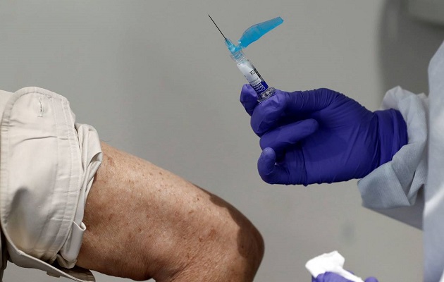 Las vacunas de Pfizer llegarán a Panamá en dos semanas.