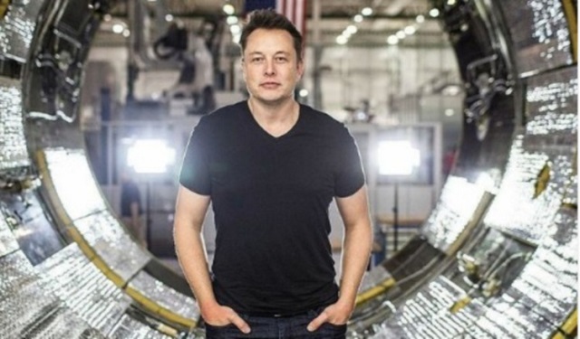 Elon Musk tiene un patrimonio de $185 mil millones. 