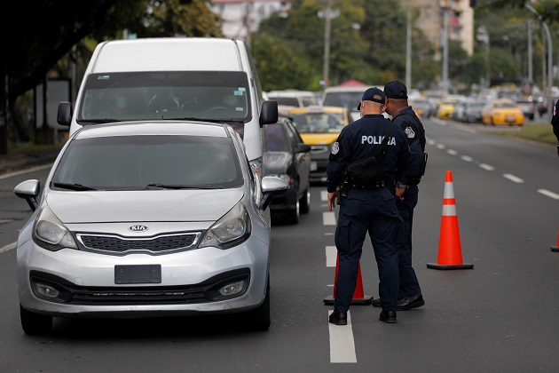 En Panamá rigió hoy una cuarentena total,  como medida para frenar los contagios de coronavirus. Foto: EFE