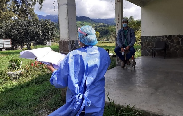 Las medidas buscan frenar el avance del coronavirus en provincias centrales.