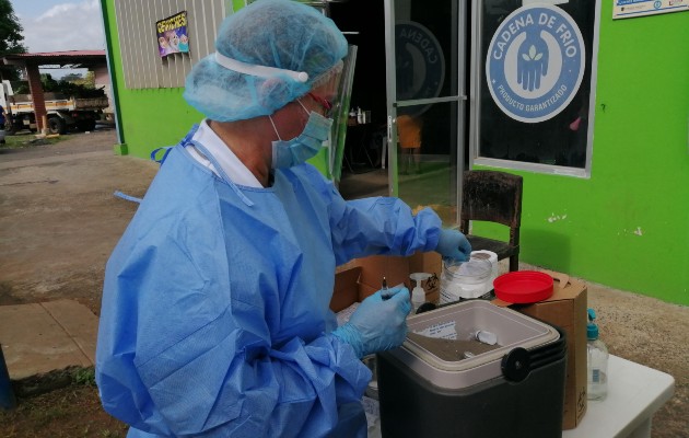 La primera dotación de vacuna para la provincia de Panamá Oeste debe llegar entre el 19 y 25 de enero, para proceder de inmediato a su distribución en los cinco distritos.