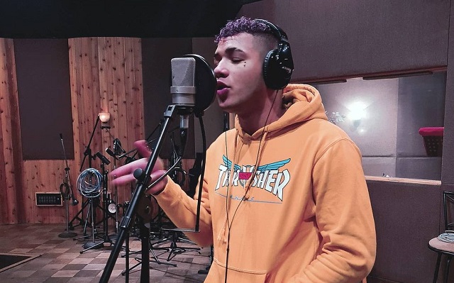 'El Boza' está trabajando en el TSM Studio. Foto: Instagram / @bozamusic