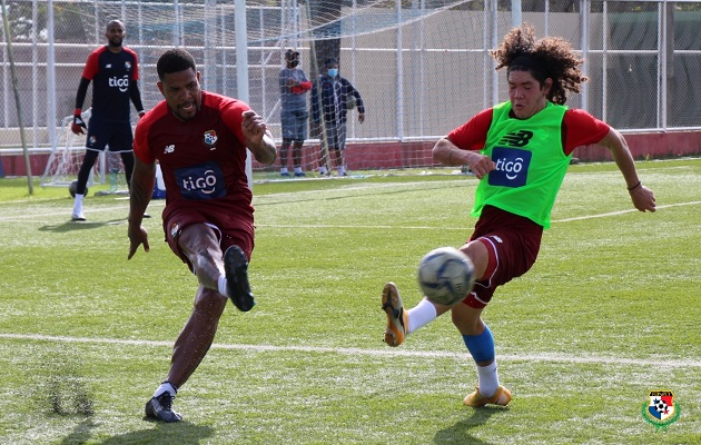 Román Torres no tiene equipo en este momento.