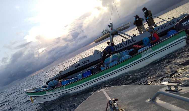 Los narcotraficantes prefieren el mar para trasegar sus drogas, sobre todo por el Caribe.  