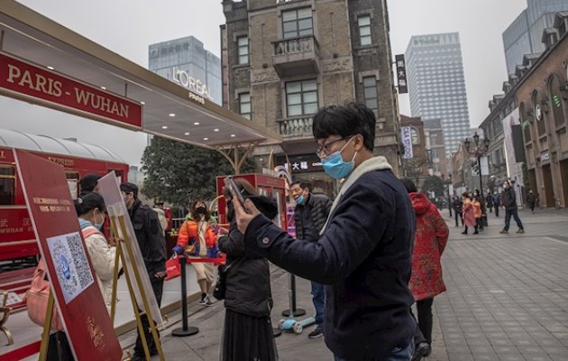 Wuhan supera el horror y el pánico a los desconocido causado por la pandemia. Foto:EFE