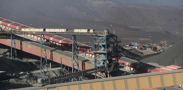 Cochilco también proyectó un volumen de producción en Chile de cerca de 6 millones de toneladas para este año. EFE