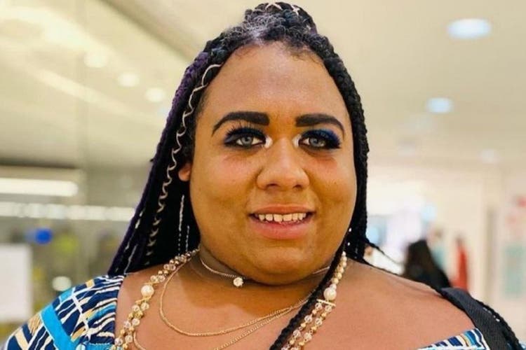 Ygona Moura. Redes Sociales