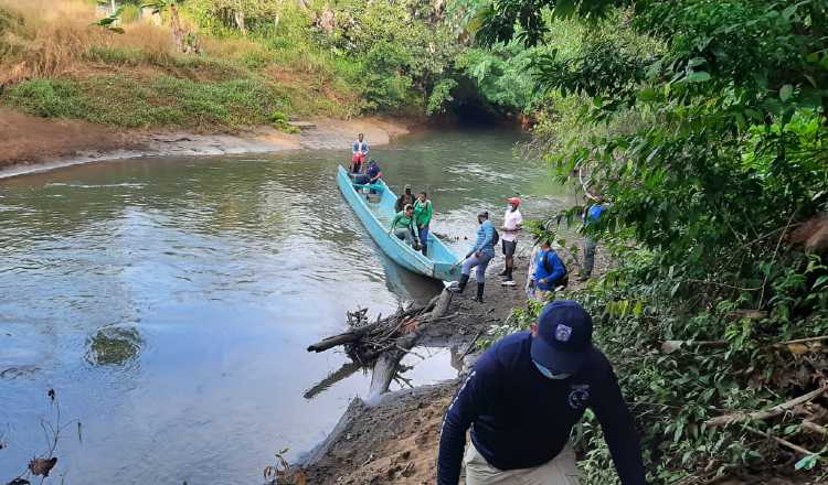 Parte del recorrido realizado por las autoridades en Darién. MP