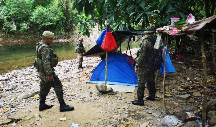 El Servicio Nacional de Frontera mantiene constante vigilancia en este punto del país para tratar de evitar los grupos delincuenciales puedan cometer sus fechorías. 