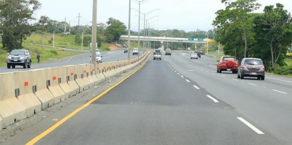 Autopista Arraiján-La Chorrera.