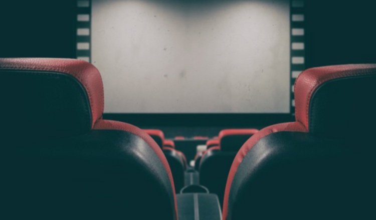 Pronto disfrutarán del cine desde la comodidad de su casa. Pixabay