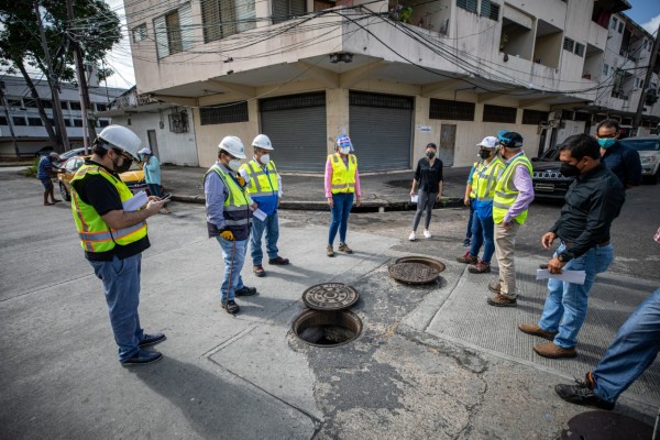 El Ingeniero Rafael Díaz, coordinador general del Programa Saneamiento de Panamá, destacó que recientemente se llevó a cabo una visita de campo a las áreas que se contemplan para las mejoras del Sistema de Alcantarillado Sanitario.