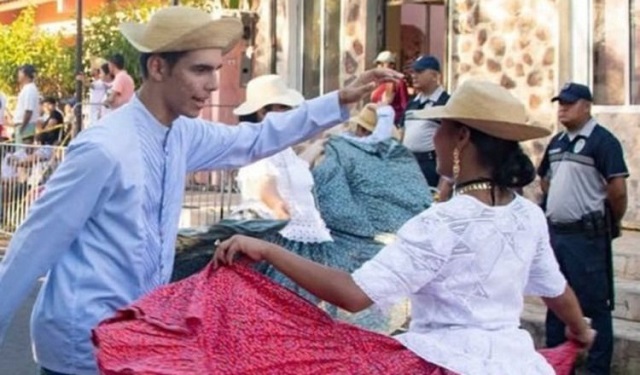  Habrá concursos y grupos folclóricos nacionales e internacionales en e Festival de Almojábano con Queso. Foto: Instagram