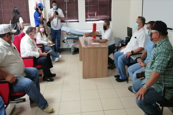 Desde el  2018 los pacientes de cáncer y sus familiares esperan una instalación oncológica para la región de Azuero. Foto: Cortesía