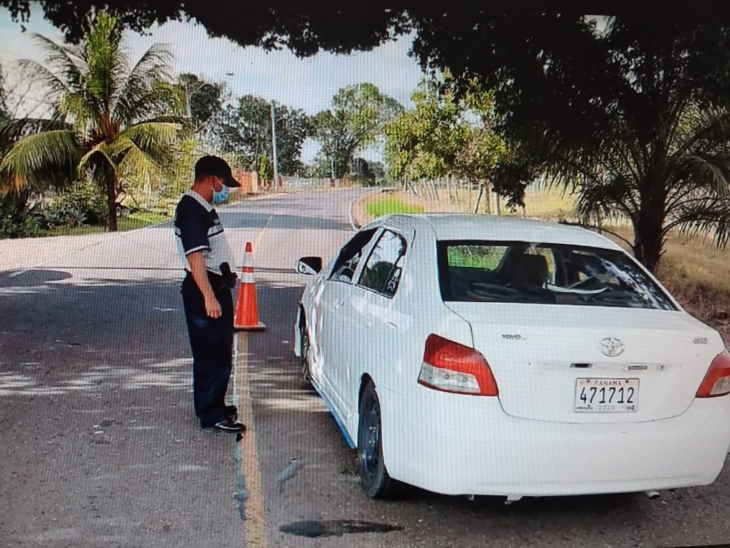 Se mantendrán los puestos de control, a cargo de estamentos de seguridad. Foto: Thays Domínguez