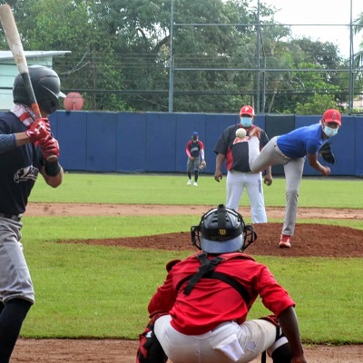 Veraguas suma 10 años sin ganar en el béisbol juvenil. Foto: Fedebeis