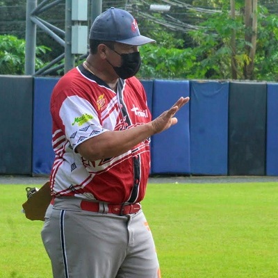 Jose “Puchi” Oses toma por segundo año el mando del equipo de Veraguas. Foto: Fedebeis