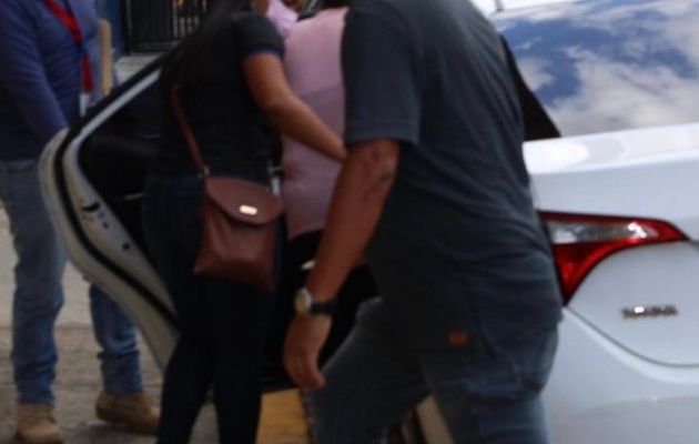 La mujer fue detenida en la ciudad de Panamá.