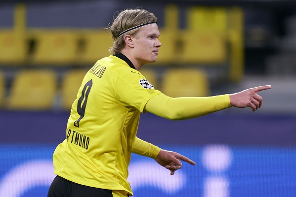 Haaland anotó los dos goles del Borussia Dortmund. Foto: @BleacherReport