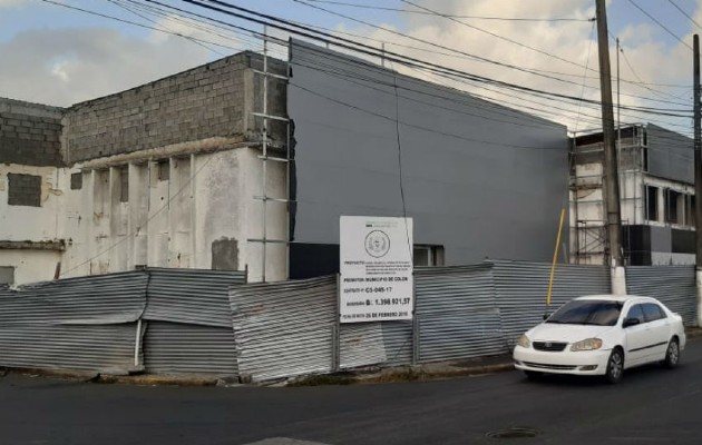 Los fondos para la obra al final fueron usados para pagar la cuenta del servicio eléctrico y la planilla. “Que no tenía que haber pasado así, pero pasó”, dijo.