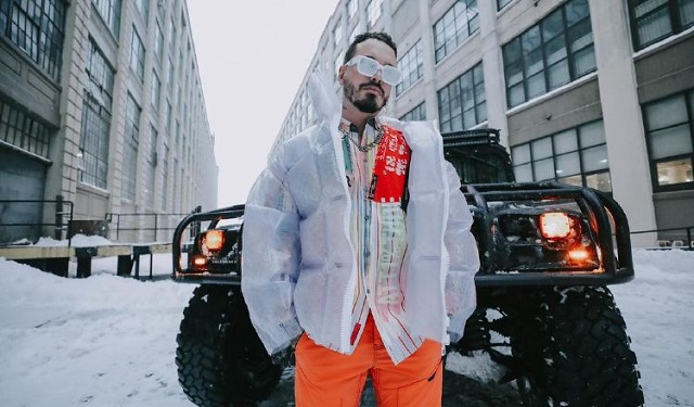 J Balvin se sumó a la tendencia de fiestas de fines de semana con sus seguidores. Foto: Instagram