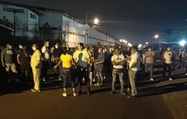 Los manifestantes consideran que los puertos no aportan nada a la provincia de Colón.