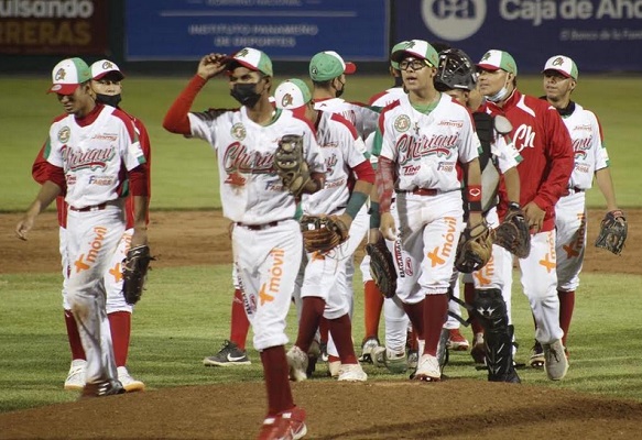 Chiriquí, celebra su triunfo ante Veraguas. Foto:Fedebeis