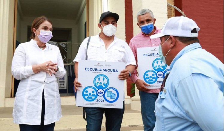 Escuelas en la provincia de Los Santos, como la Belisario Porras, en Las Tablas, ya han sido certificadas como seguras para ser ocupadas. Foto de cortesía