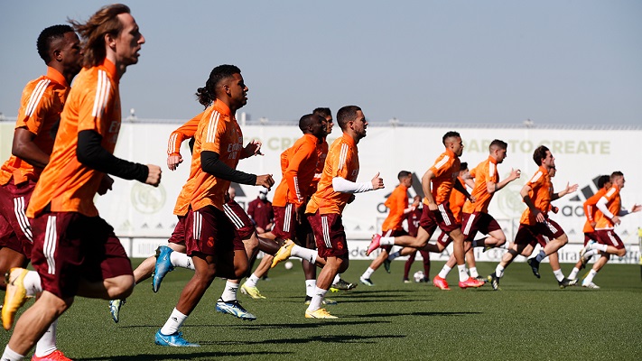 Jugadores del Real Madrid entrenando para enfrentar al Liverpool el próximo martes. Foto: Twitter