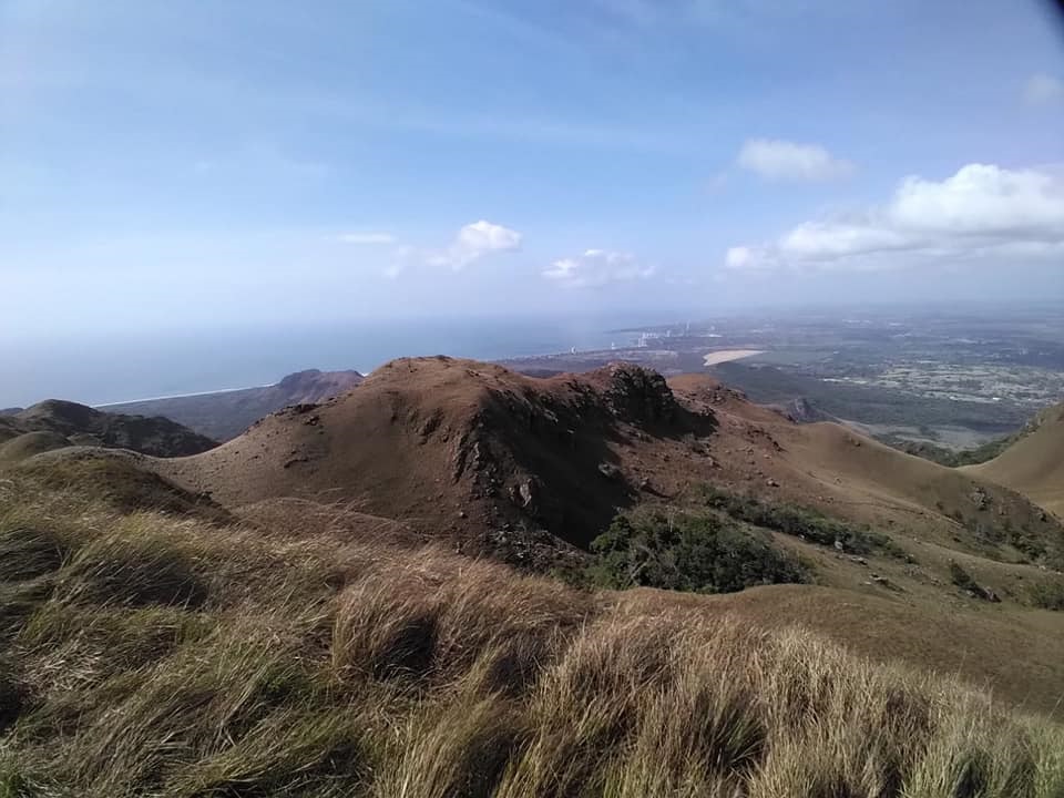 Desde la cima del Cerro Chame se pueden ver la ciudad de Panamá y la isla de Taboga. Foto: Eric A. Montenegro 