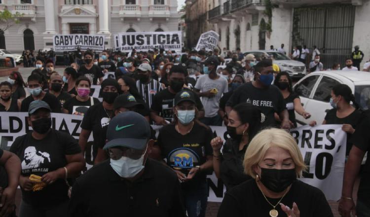 La marcha del nuevo partido político contó con una nutrida concurrencia de simpatizantes de diversas partes de la nación.