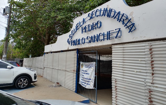 La comunidad educativa esta preocupada por los retrasos en las obras en la escuela Pedro Pablo Sánchez.