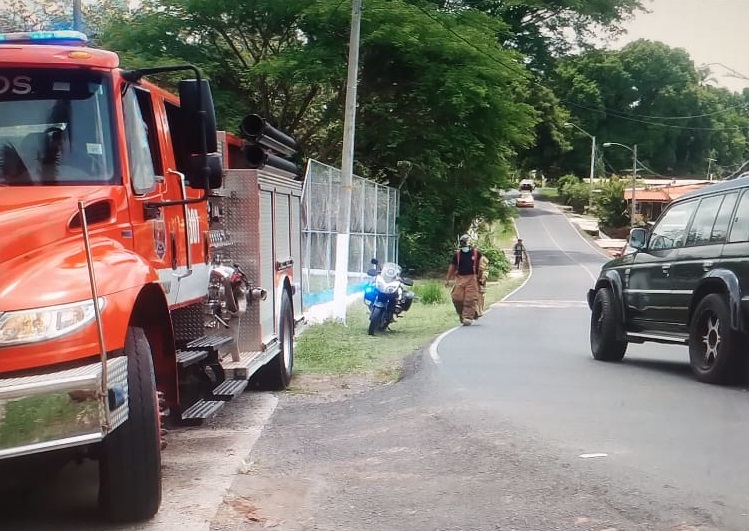 Al lugar se presentaron otras unidades de la ATTT y los Bomberos. Foto: Melquiades Vásquez