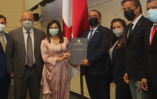 El Ministerio de Gobierno y el Sinaproc establecerán los mecanismos necesarios para la implementación de la carrera. Foto Cortesía: Asamblea Nacional.