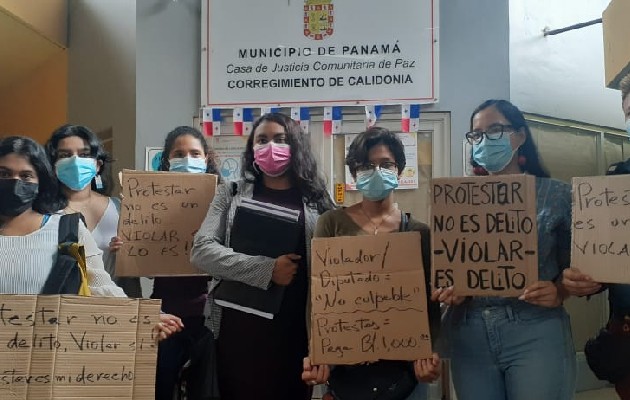 Tres personas fueron detenidas en protesta por fallos de la Corte a favor de Arquesio Arias. Foto: Víctor Arosemena