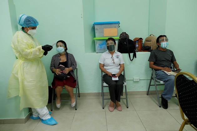 En Panamá se han colocado 622,720 dosis de la vacuna contra la covid-19. Foto: EFE